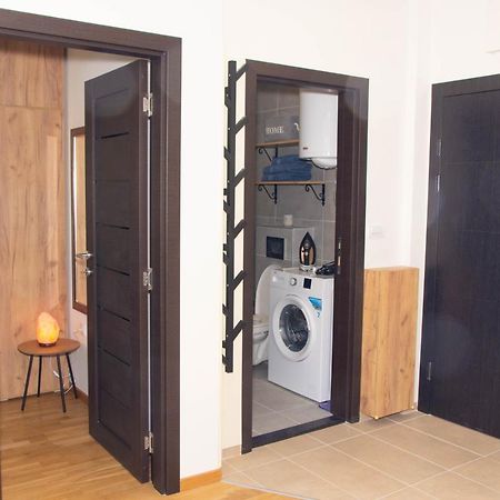 Laura Apartment Novi Sad Exteriör bild