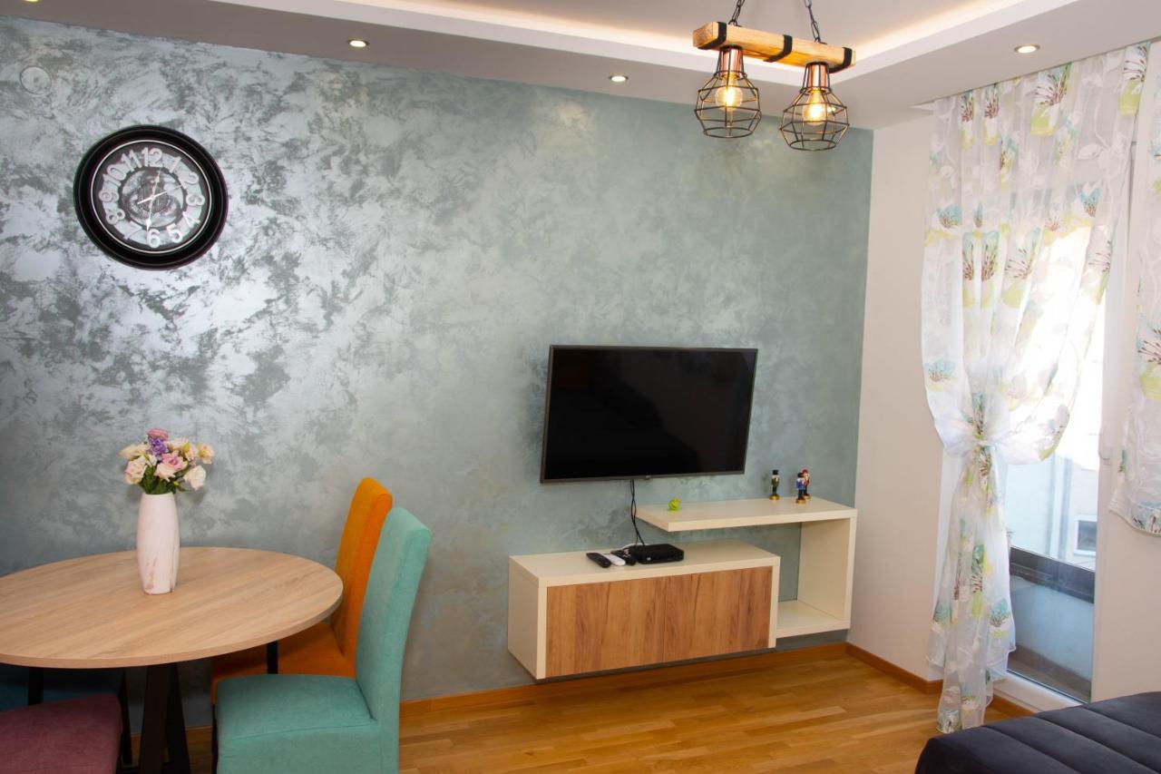 Laura Apartment Novi Sad Exteriör bild